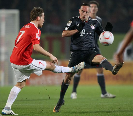 以实现自己 以实现自己