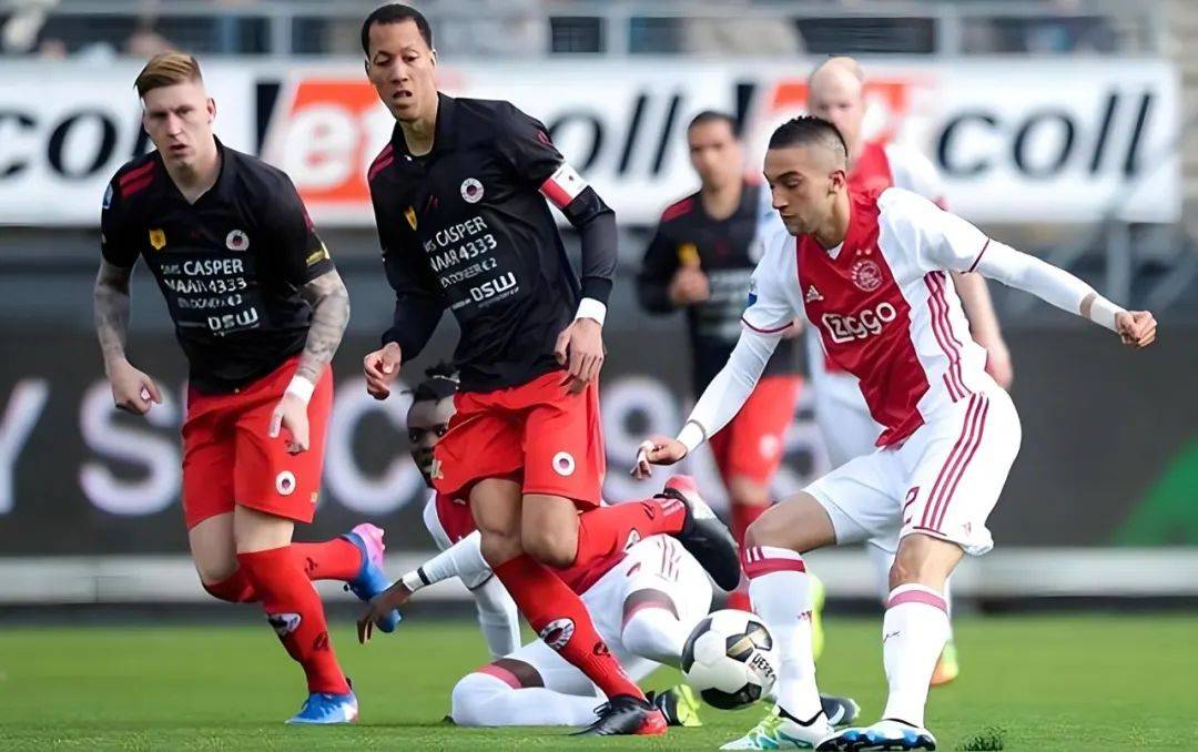 也展示了他 也展示了他